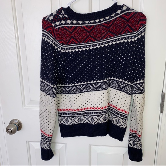 Christmas Crewneck Sweater XS - Picture 4 of 4